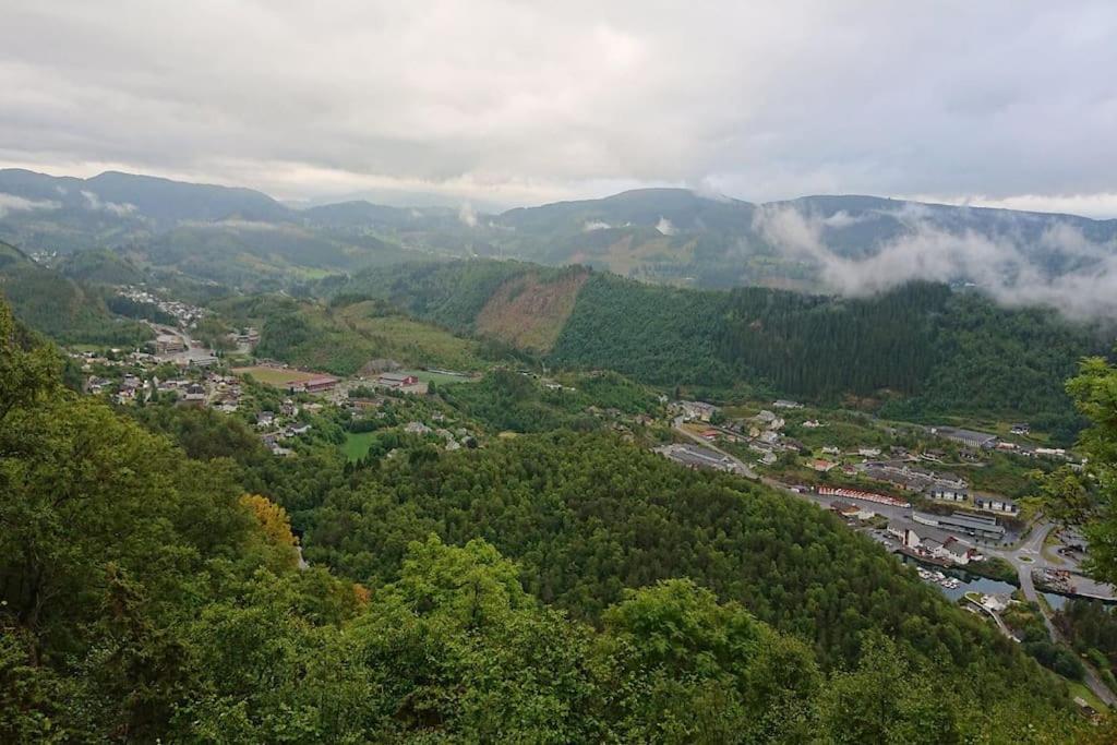 Casa Monami Leilighet I Naturen Naer Bergen Apartment Lonevag Bagian luar foto